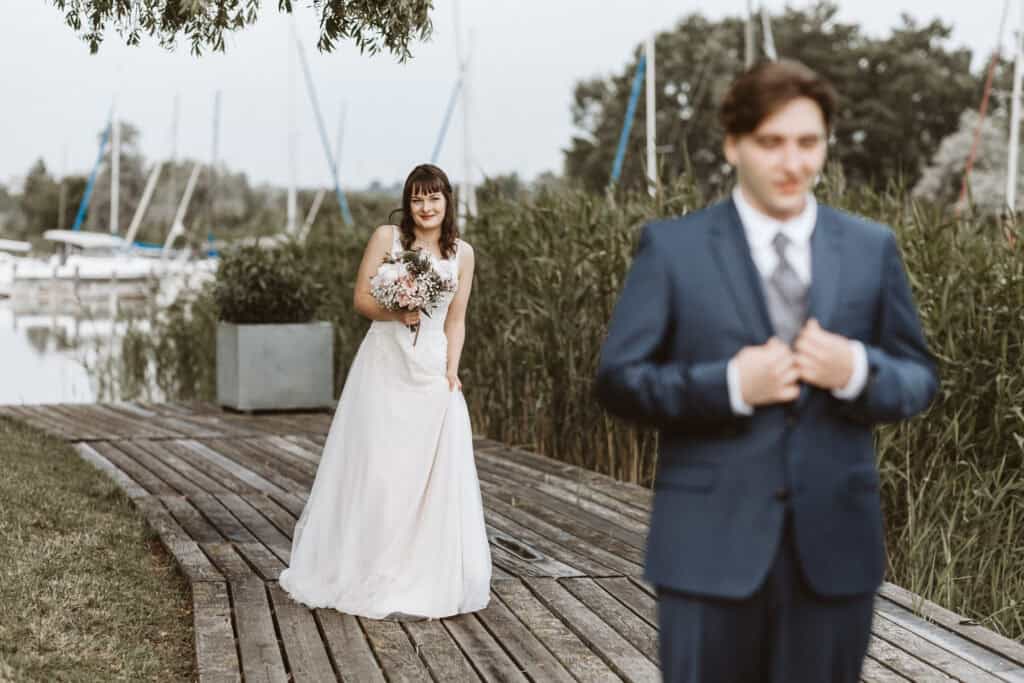 Hochzeitslocation in Weiden am See - First Look