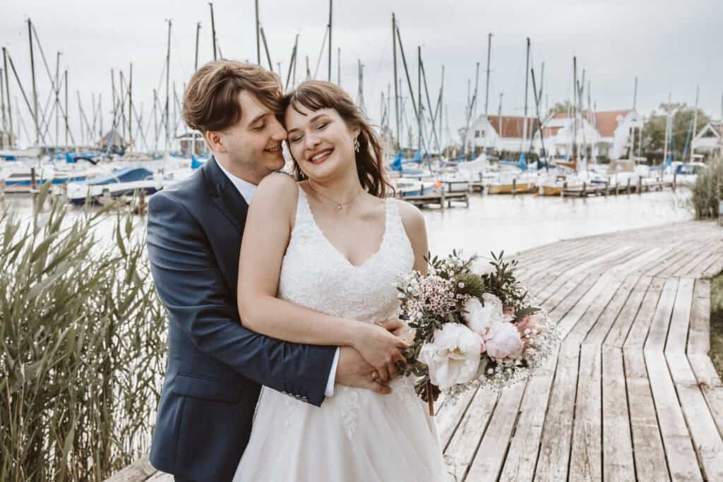 Hochzeitslocation in Weiden am See - First Look