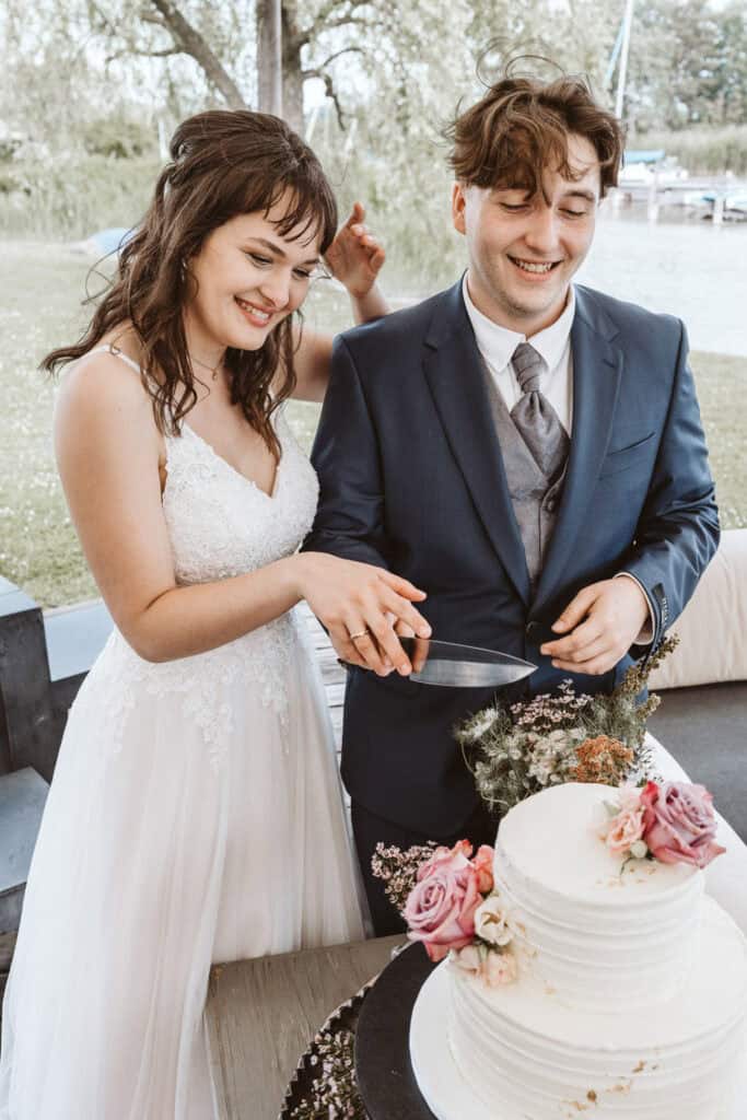 Hochzeitslocation in Weiden am See - Hochzeitstorte