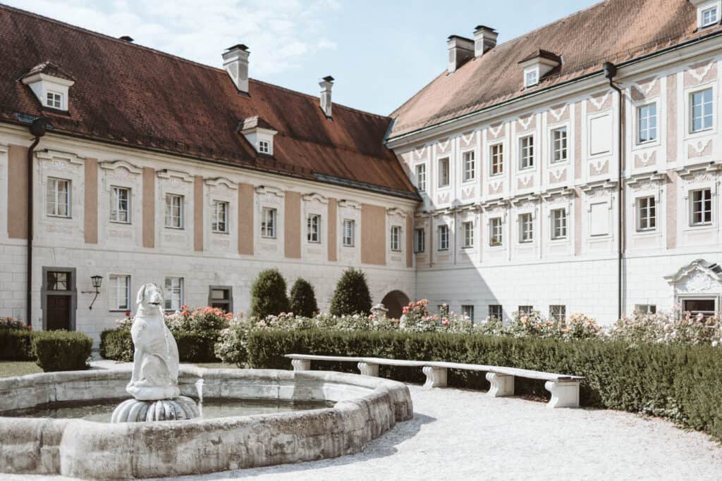 Hochzeitsreportage in Steyr in Schloss Lamberg