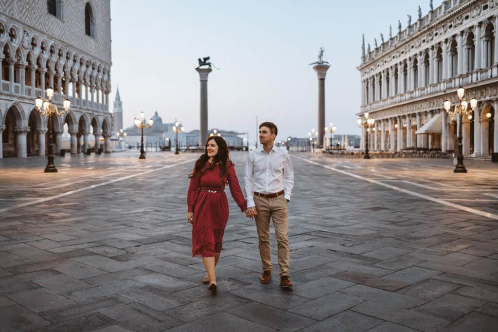 Paarshooting in Venedig am Markusplatz